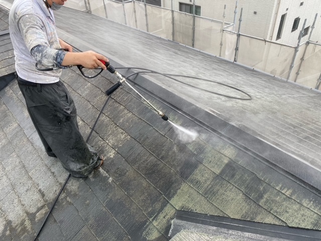屋根・外壁の高圧洗浄